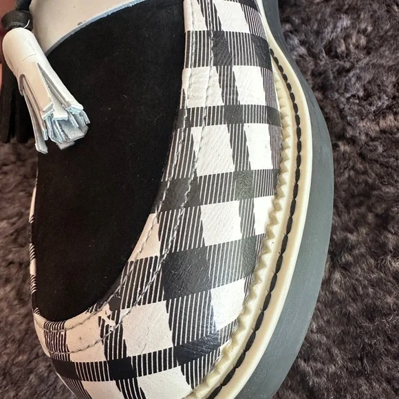 John Fluevog Lindy 7th heaven Black and White Checkered  display picture 1